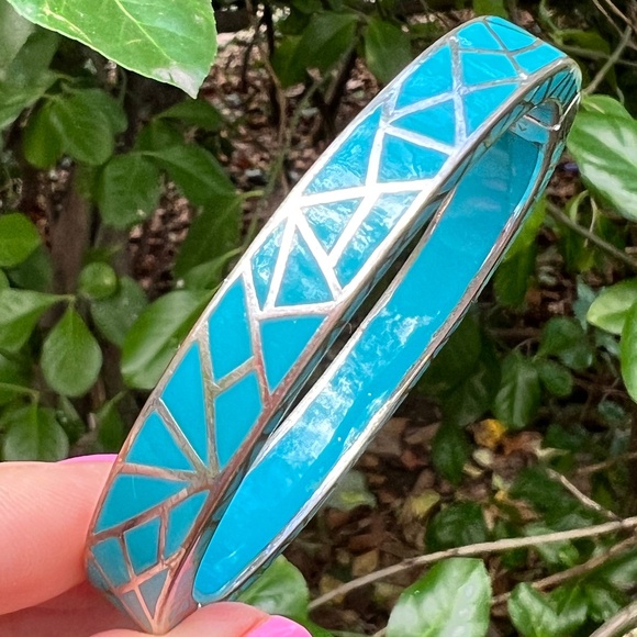 AHC ANDREW HAMILTON CRAWFORD RESIN TURQUOISE BLUE SILVER HINGED BANGLE BRACELET - Picture 1 of 16